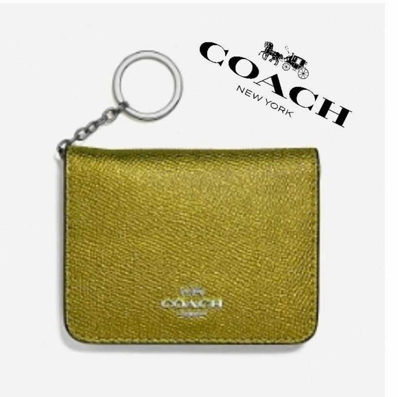 Coach Accessories - NWT! Coach Leather Bifold Card Case